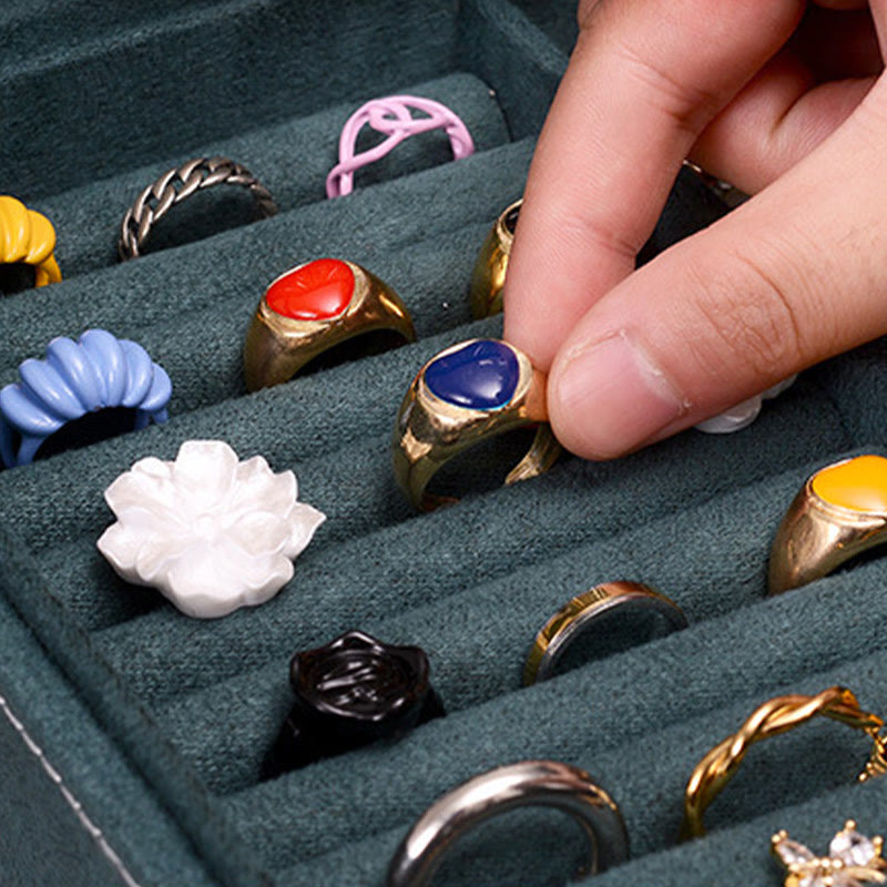 Minimalist Single Layer Flannel Jewelry Organizer with Secure Lock