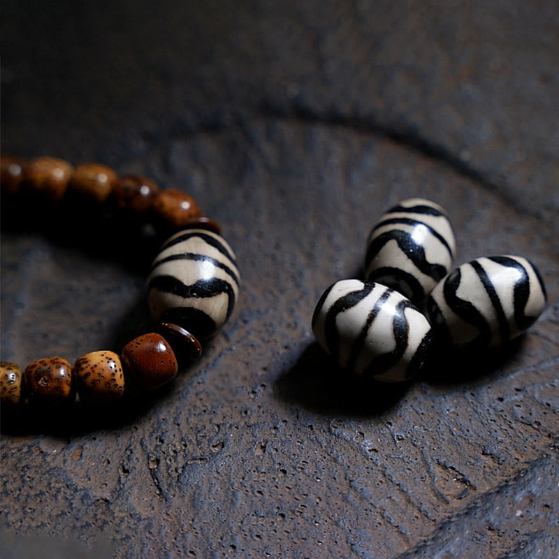 Tibetan Bodhi Seed Amber Dzi Bead Agate Zakiram Goddess of Wealth Beads Triple Wrap Bracelet