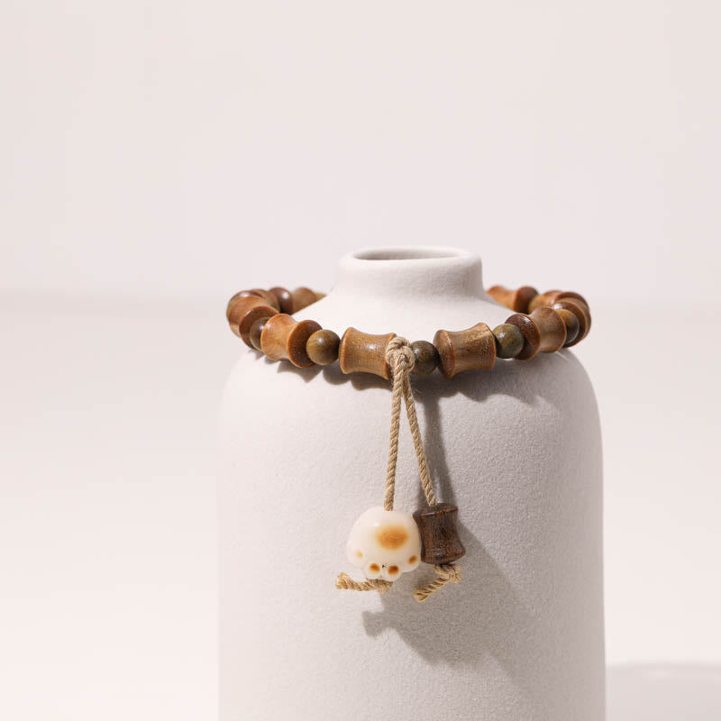 Natural Green Sandalwood & Bodhi Seed Carved Cat Claw Bamboo Bracelet