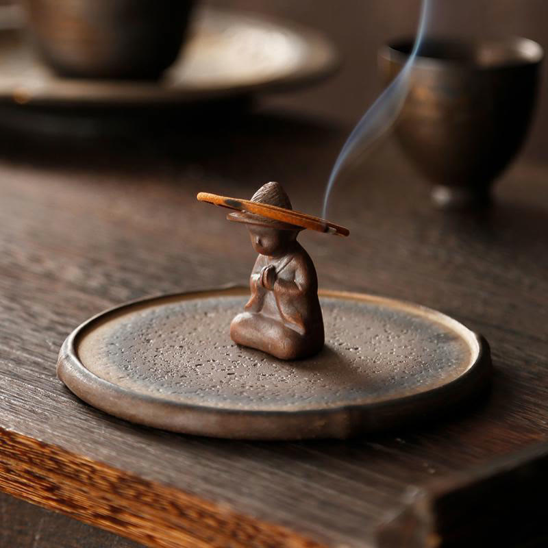 Minimalist Meditating Figure Ceramic Incense Burner with Optional Sandalwood