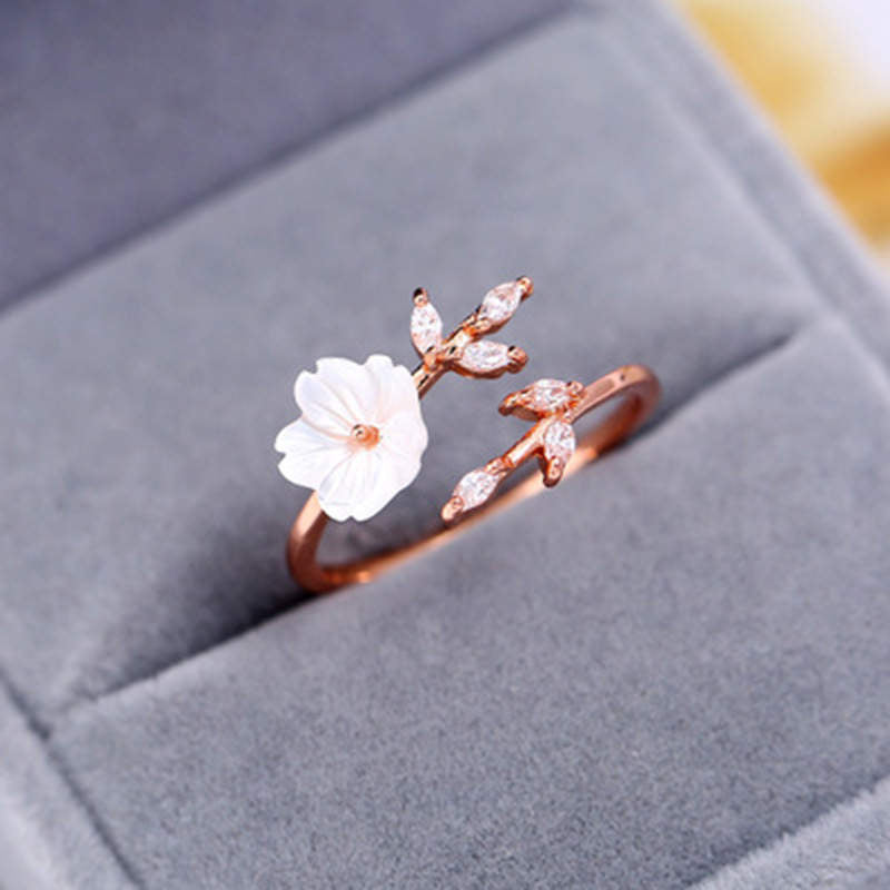 Plum Blossom Leaf Pattern Copper Luck Ring