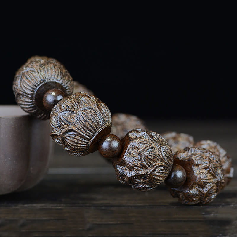 Ebony Wood Eighteen Arhats Lotus Dragon Engraved Balance Bracelet