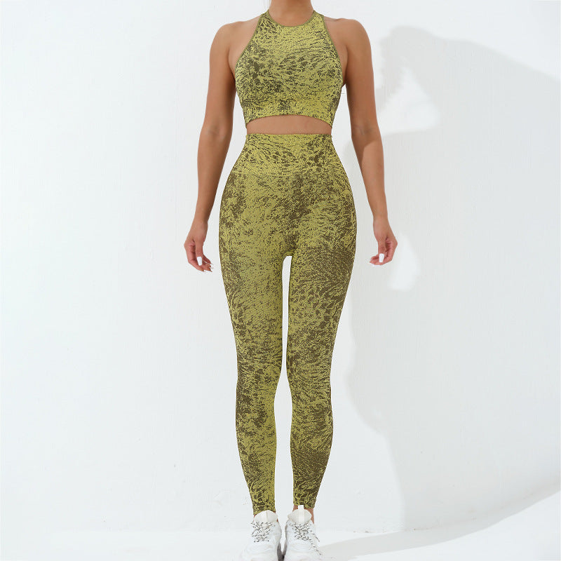 Seamless Skin-Friendly Print Mindful Movement Yoga Set