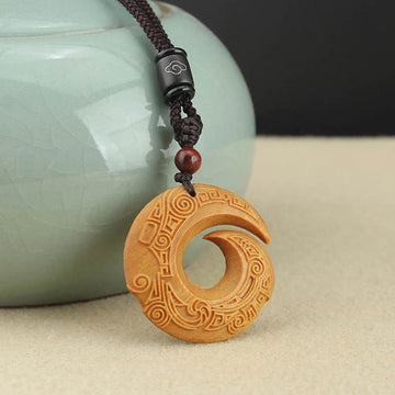 Sandalwood Luck Improves Pendant Necklace