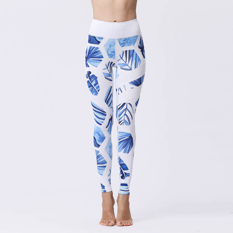 High-Waisted Botanical Print Mindful Movement Leggings