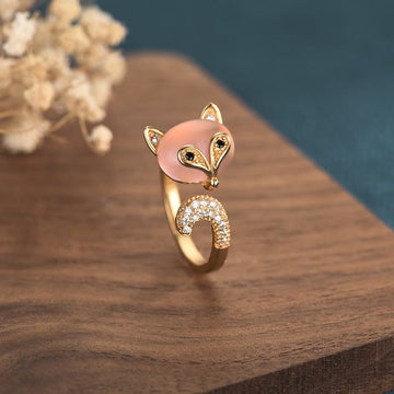 Sleek Cat's Eye and Copper Fox Love Ring for Emotional Clarity