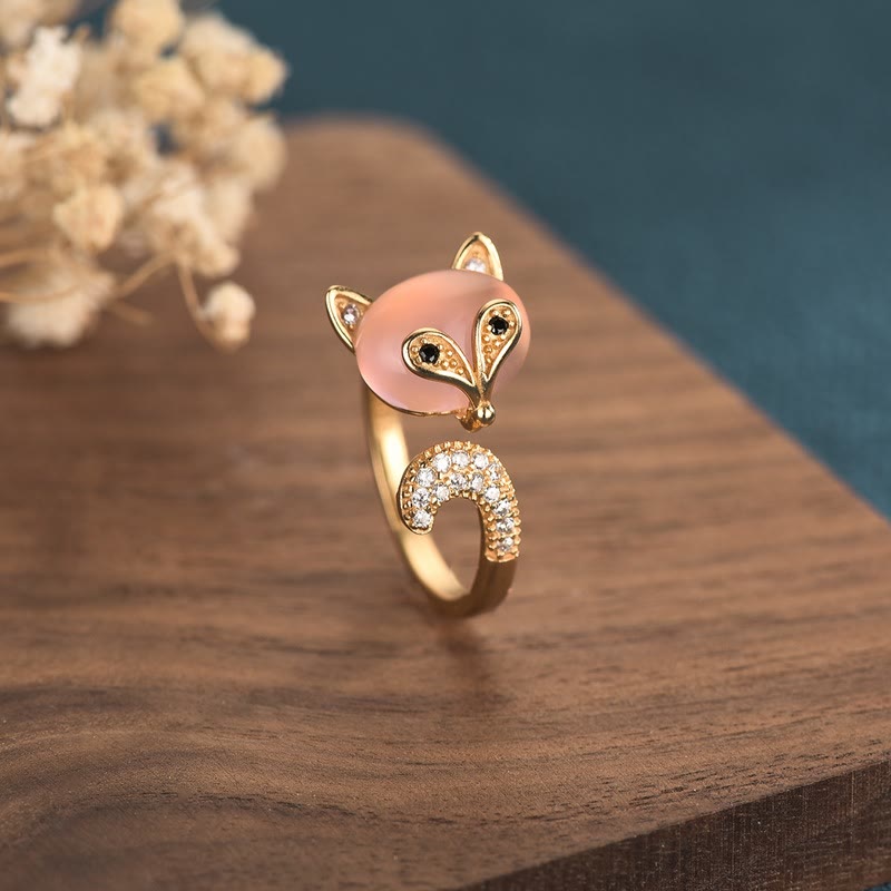 Sleek Cat's Eye and Copper Fox Love Ring for Emotional Clarity
