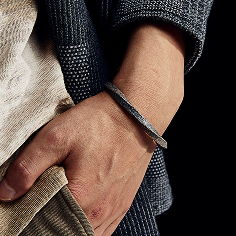 Retro 999 Sterling Silver Möbius Loop Eternal Love Cuff Bracelet Bangle