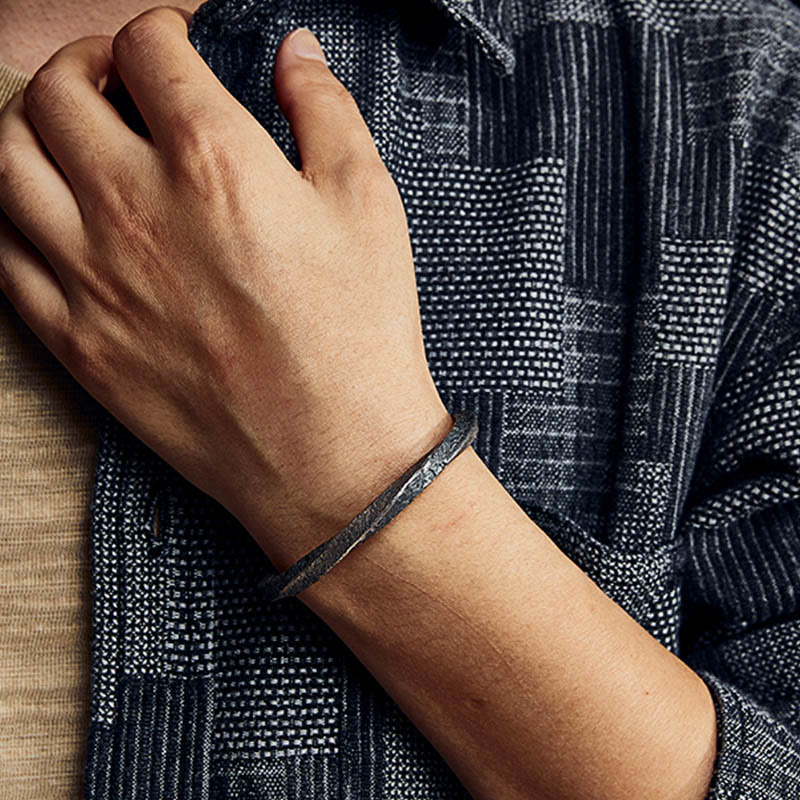 Retro 999 Sterling Silver Möbius Loop Eternal Love Cuff Bracelet Bangle