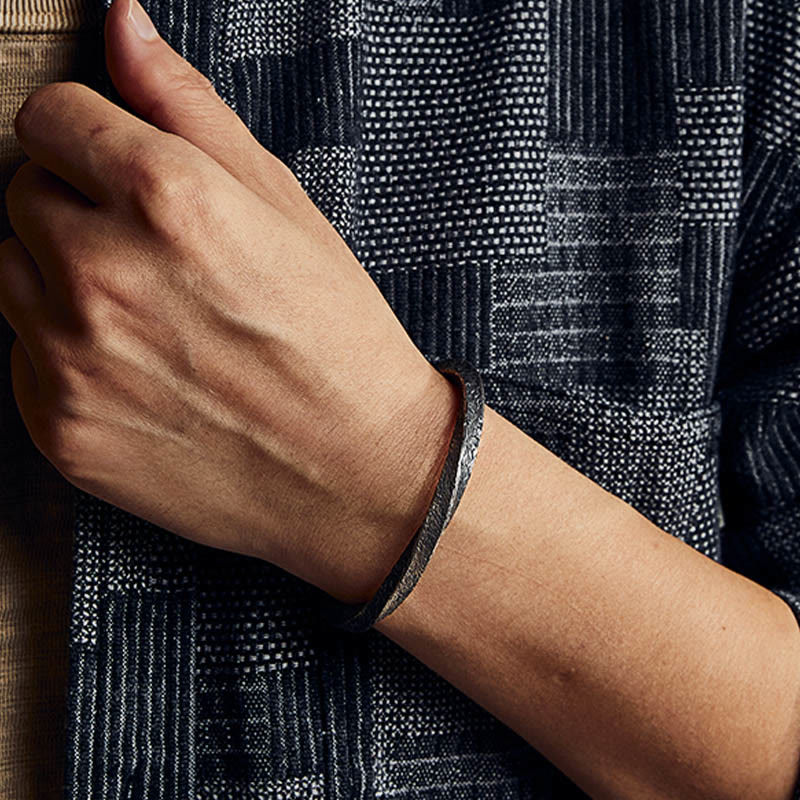 Retro 999 Sterling Silver Möbius Loop Eternal Love Cuff Bracelet Bangle