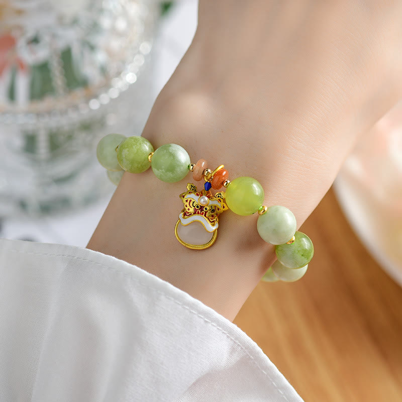 Natural Jade Dancing Lion Charm Prosperity Luck Bracelet
