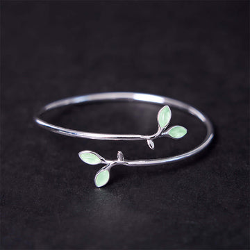 Leaf Pattern Cat Eye Support Cuff Bracelet Bangle