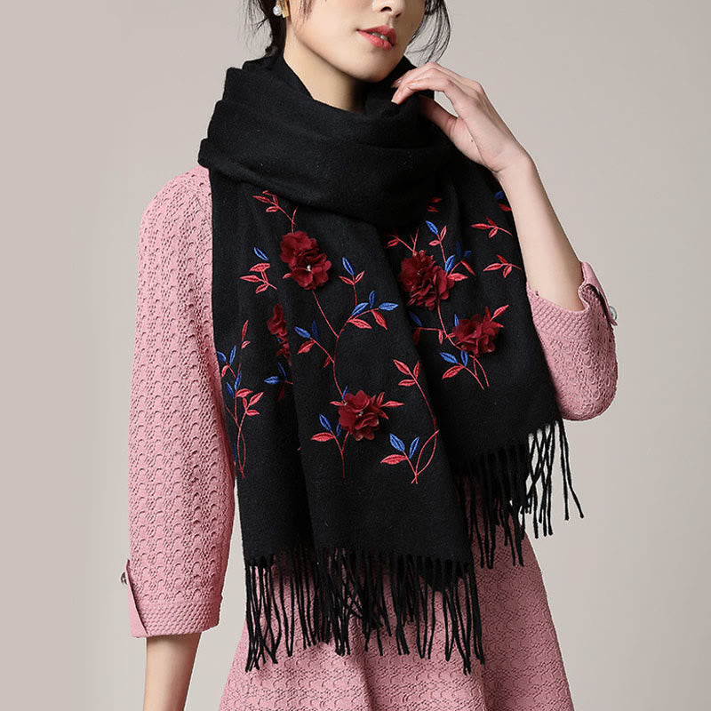 ผ้าคลุมไหล่ Wool Embroidered Tassel Mindful Sanctuary