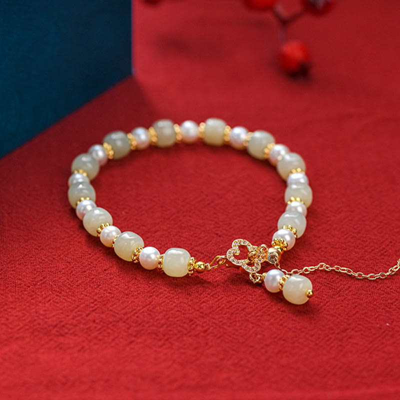 Hetian Jade Pearl Alloy Four Leaf Clover Pendent Abundance Bracelet