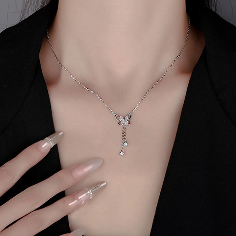 999 Sterling Silver Tridacna Stone Butterfly Calm Necklace Pendant