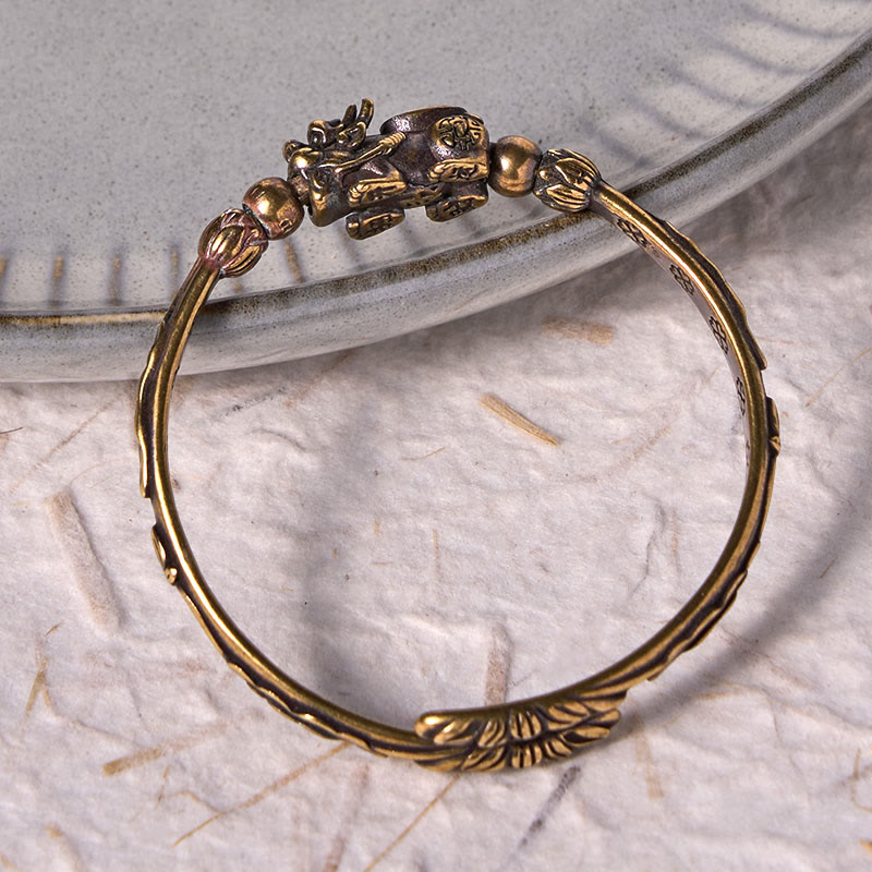 Pi Xiu Carrying Coin Ingot Copper Brass Luck Wealth Bracelet Bangle