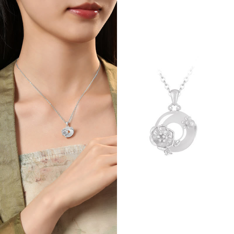 Chalcedony 925 Sterling Silver Peace Buckle Flowers Necklace Pendant