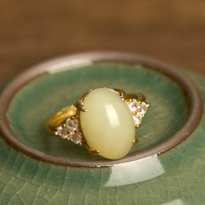 Hetian Jade Egg Alloy Ring