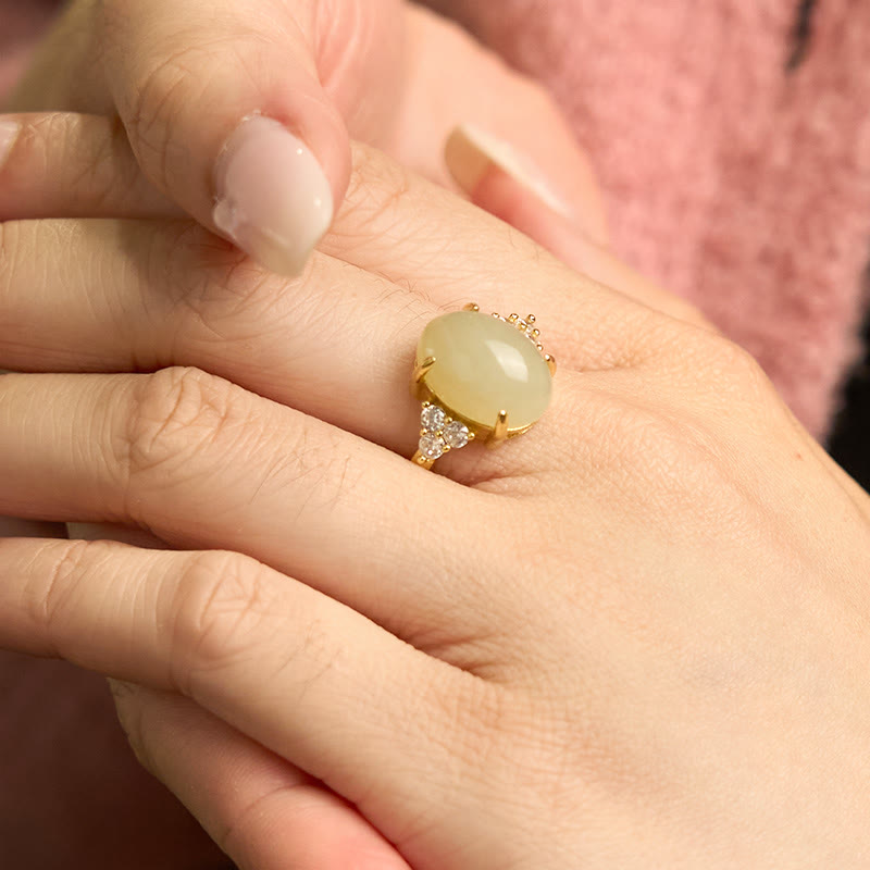 Hetian Jade Egg Alloy Ring