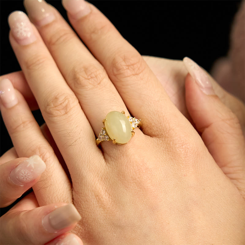 Hetian Jade Egg Alloy Ring