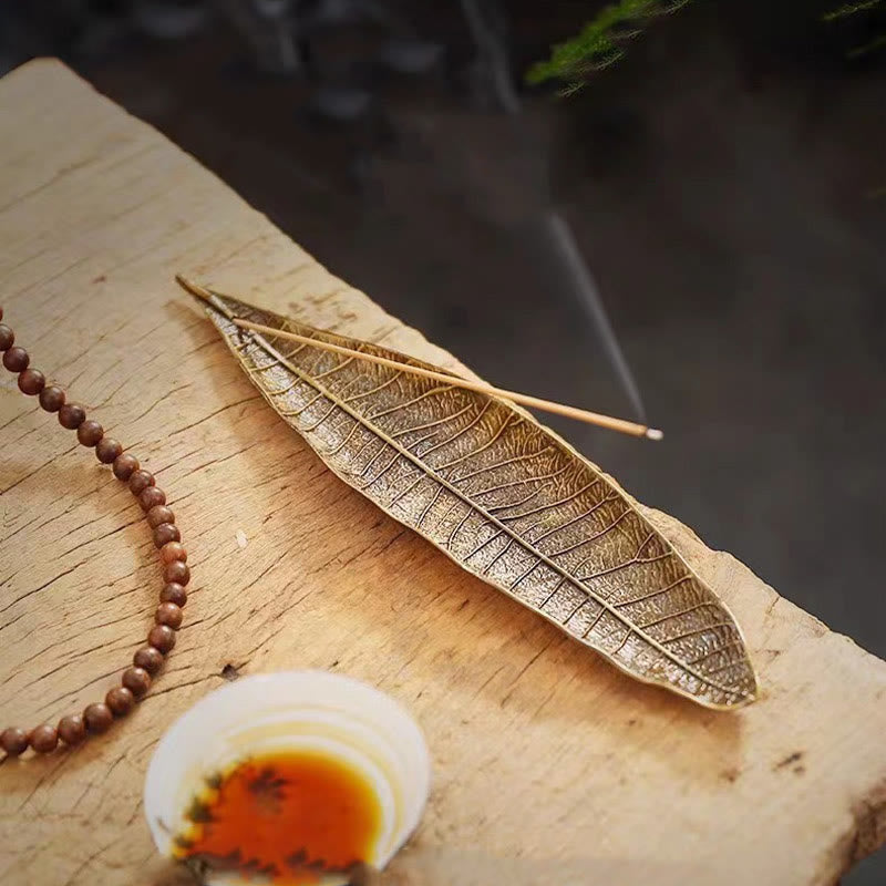 Alloy Oriental Leaf Healing Incense Burner Decoration
