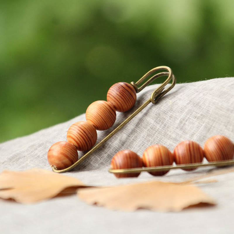 Vintage Sandalwood Agathis Alba Ebony Wood Peltogyne Beads Healing Brooch