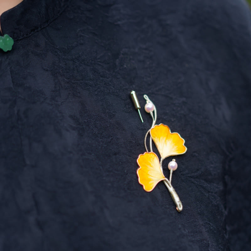 Handmade Yangzhou Velvet Flower Mulberry Silk Ginkgo Leaf Brooch