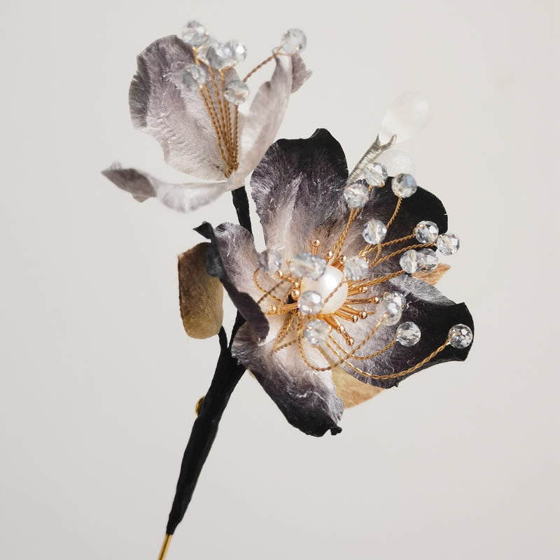 Handmade Velvet Flower Mulberry Silk Flowers Leaves Brooch