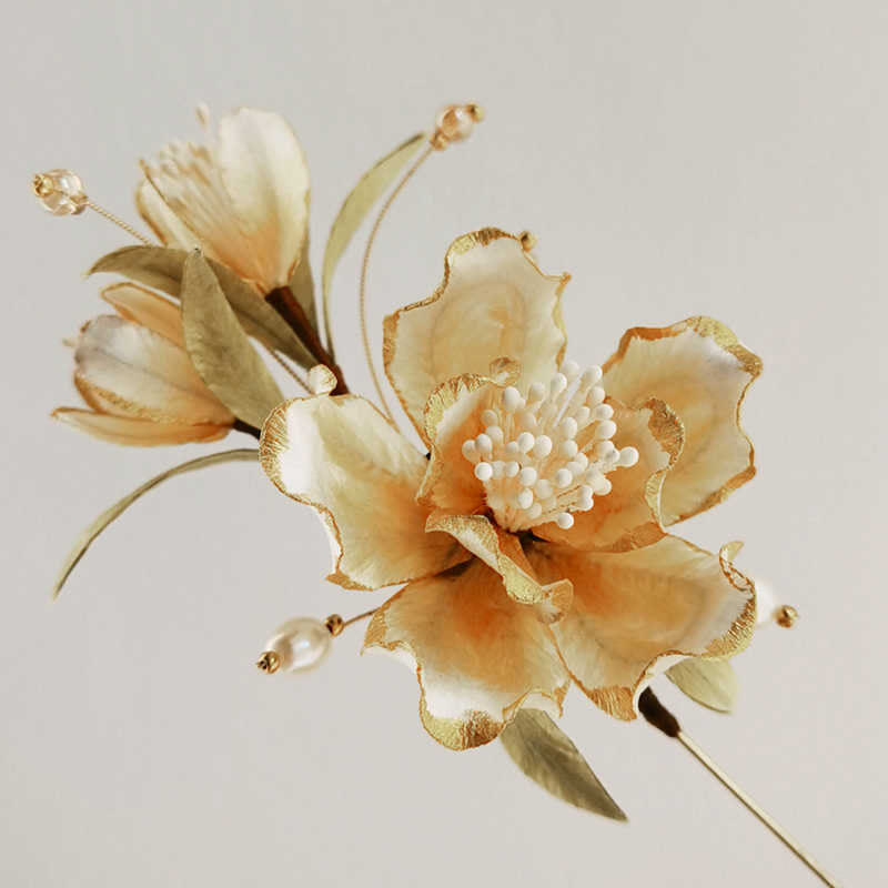 Handmade Velvet Flower Mulberry Silk White Camellia Brooch