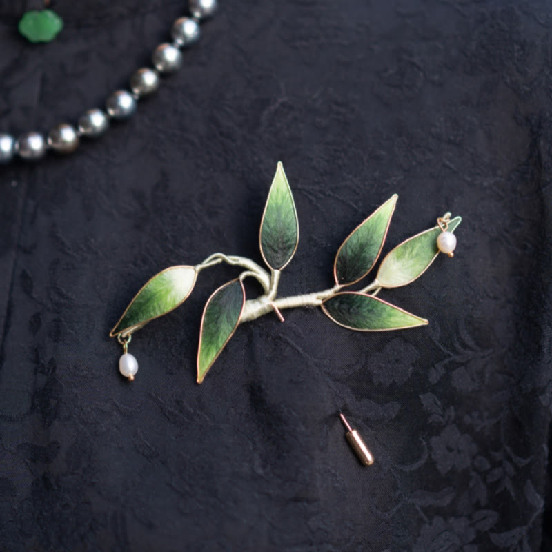 Handmade Yangzhou Velvet Flower Mulberry Silk Green Bamboo Brooch