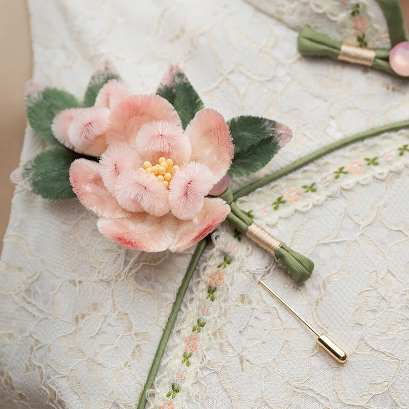 Handmade Yangzhou Velvet Flower Mulberry Silk Peach Blossom Brooch
