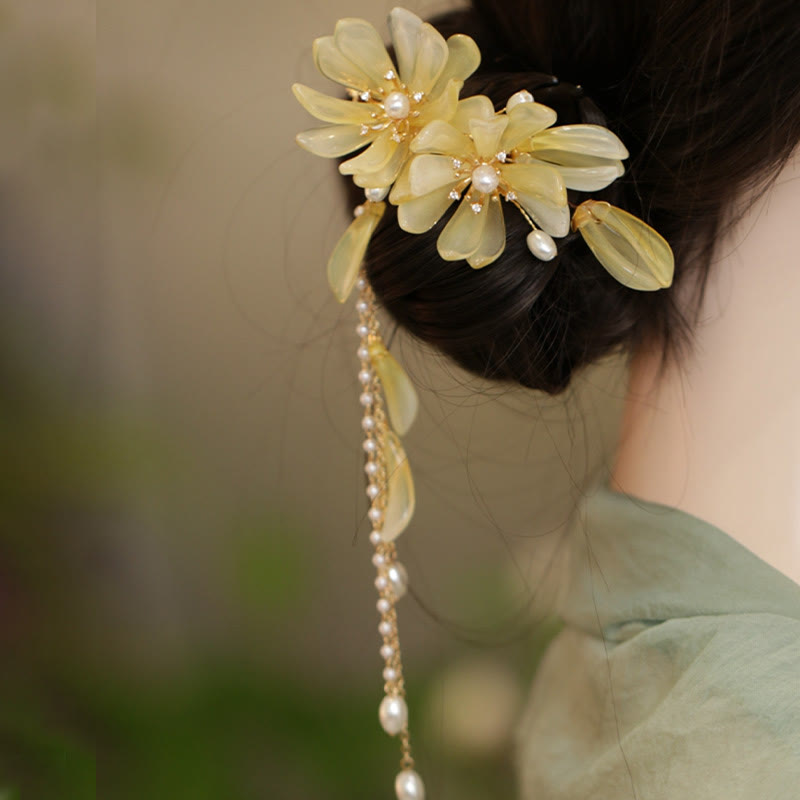 Classical Magnolia and Pearl Tassel Side Hair Clip for Elegant Styling