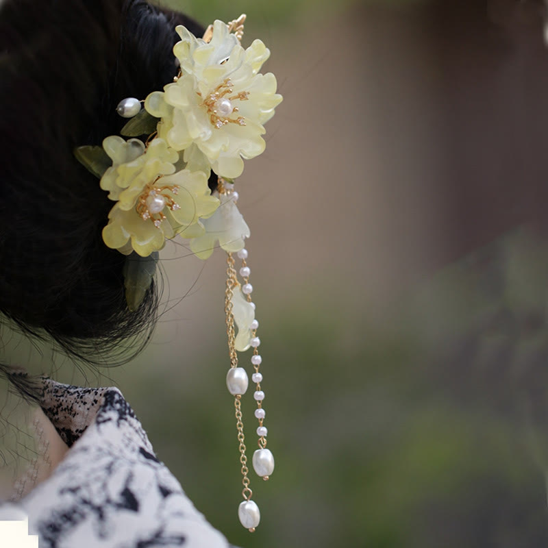 Classical Magnolia and Pearl Tassel Side Hair Clip for Elegant Styling