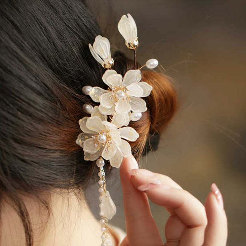 Classical Magnolia and Pearl Tassel Side Hair Clip for Elegant Styling