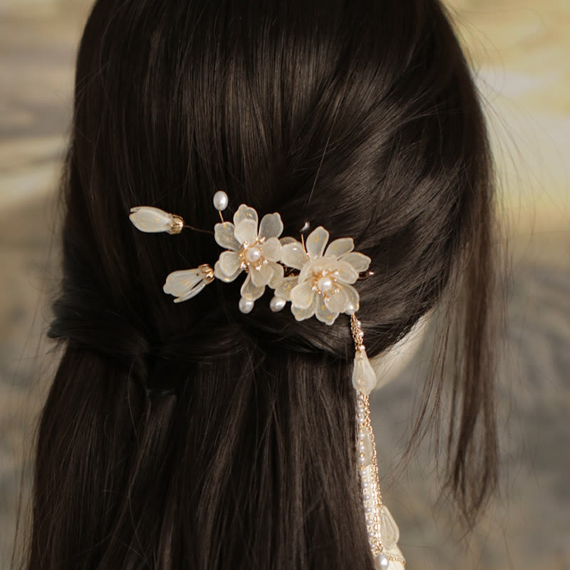 Classical Magnolia and Pearl Tassel Side Hair Clip for Elegant Styling