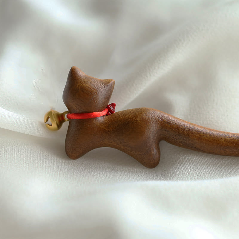 Classical Chinese Style Cat-shaped Sandalwood Hairpin