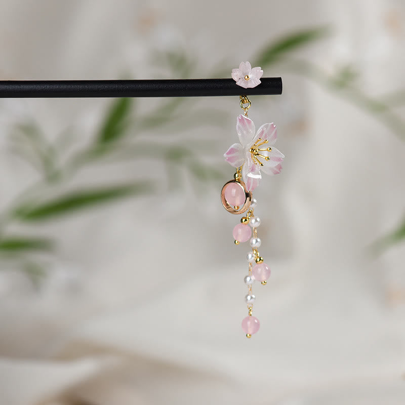 Artistic Style Pear Blossom Tassel Wood Hairpin