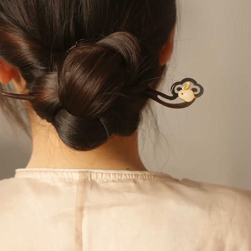 Auspicious Cloud Sandalwood Rabbit Protection Hairpin