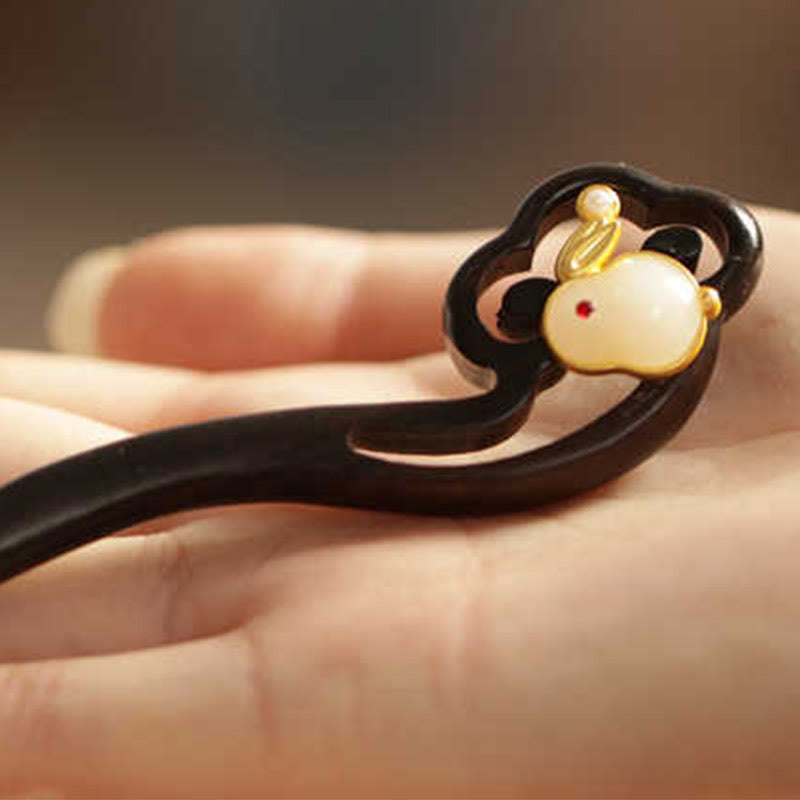 Auspicious Cloud Sandalwood Rabbit Protection Hairpin