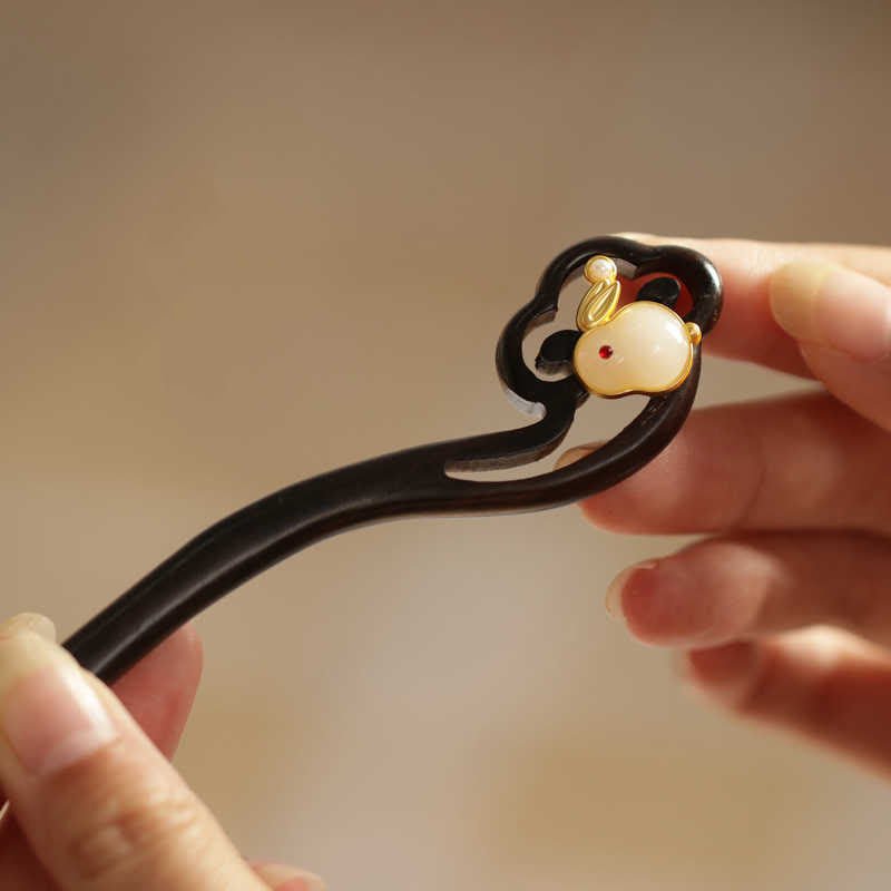 Auspicious Cloud Sandalwood Rabbit Protection Hairpin
