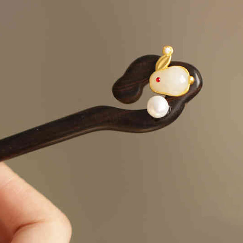 Auspicious Cloud Sandalwood Rabbit Protection Hairpin