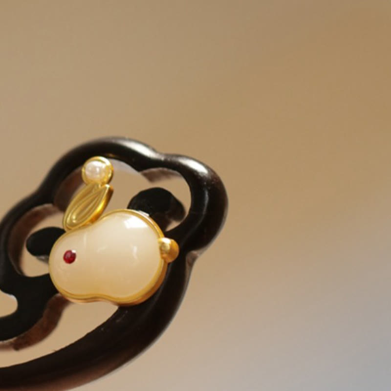 Auspicious Cloud Sandalwood Rabbit Protection Hairpin