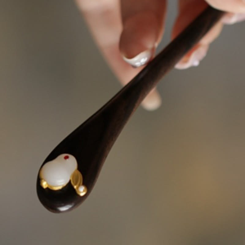 Auspicious Cloud Sandalwood Rabbit Protection Hairpin