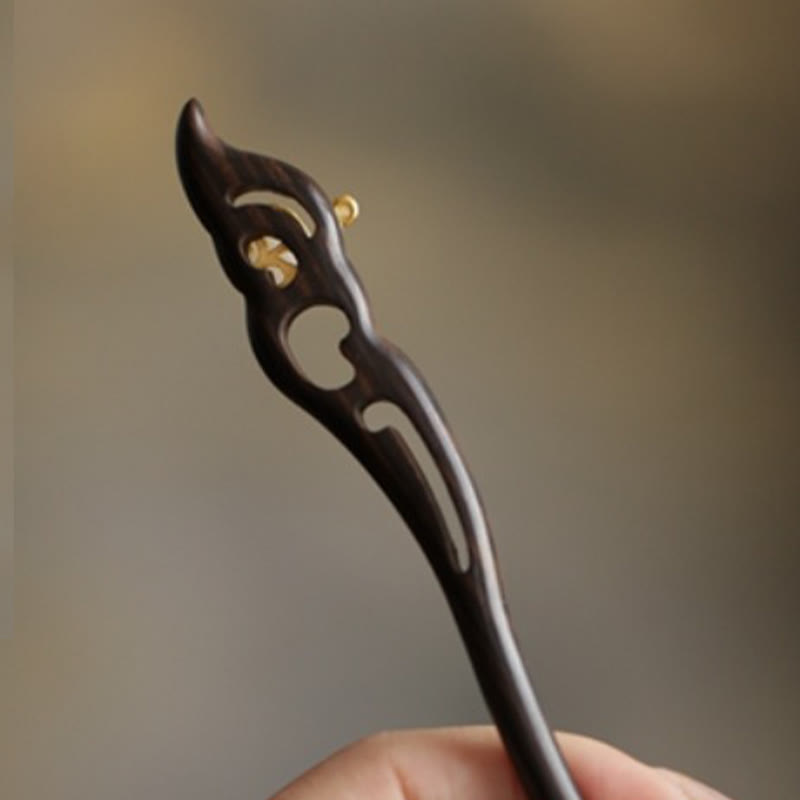 Auspicious Cloud Sandalwood Rabbit Protection Hairpin