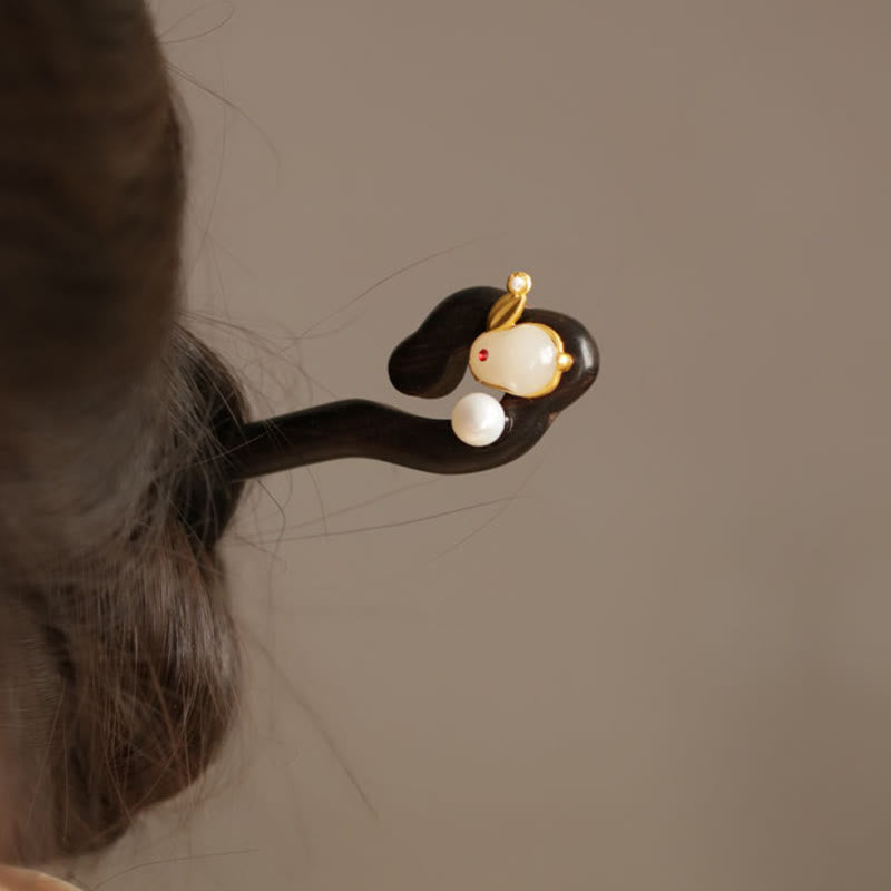 Auspicious Cloud Sandalwood Rabbit Protection Hairpin