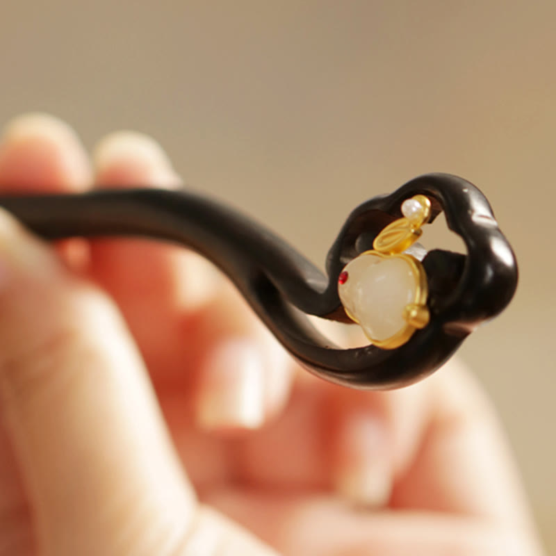 Auspicious Cloud Sandalwood Rabbit Protection Hairpin