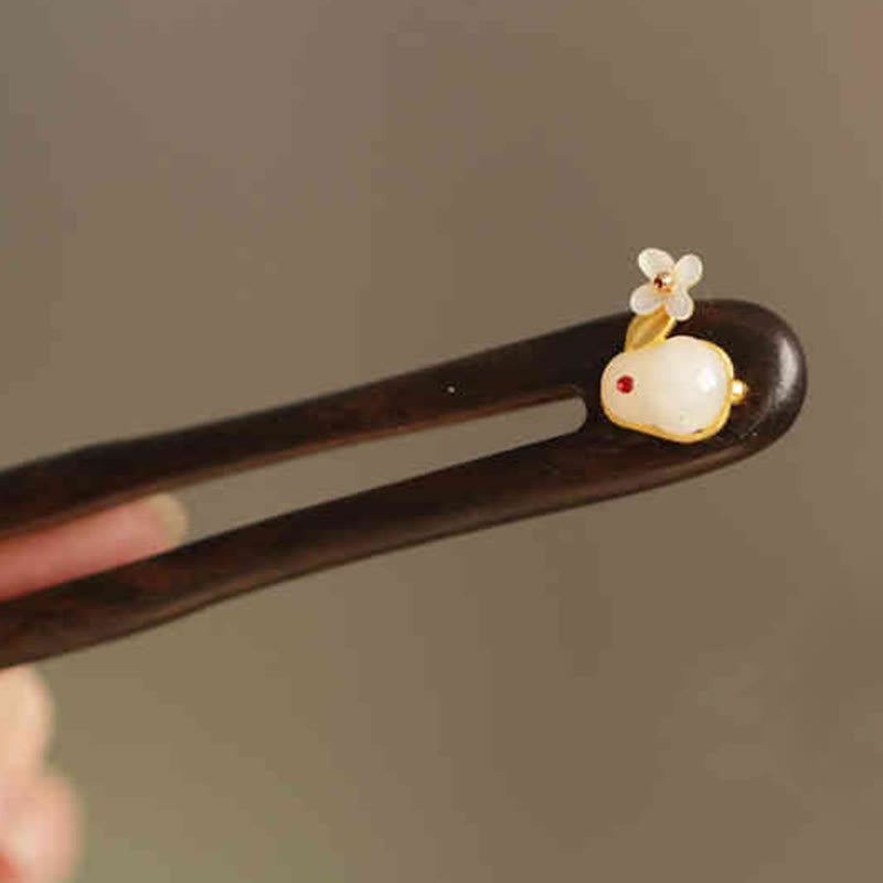 Auspicious Cloud Sandalwood Rabbit Protection Hairpin