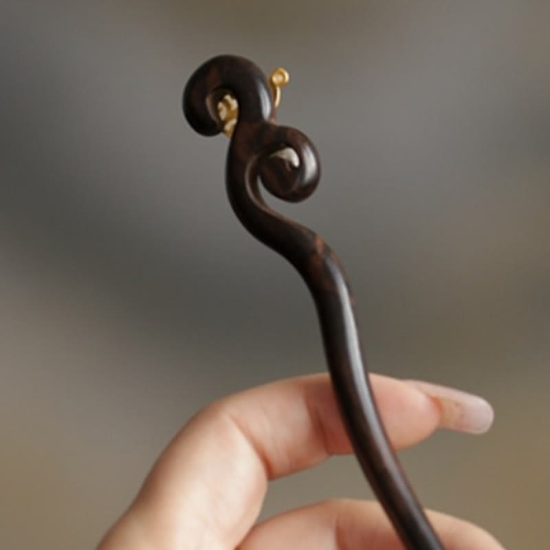 Auspicious Cloud Sandalwood Rabbit Protection Hairpin