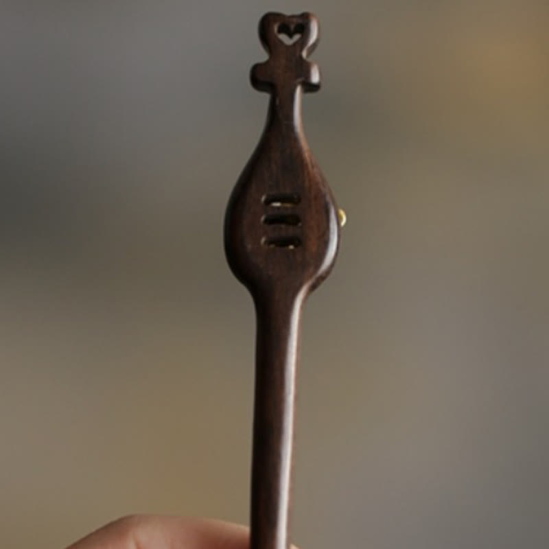 Auspicious Cloud Sandalwood Rabbit Protection Hairpin