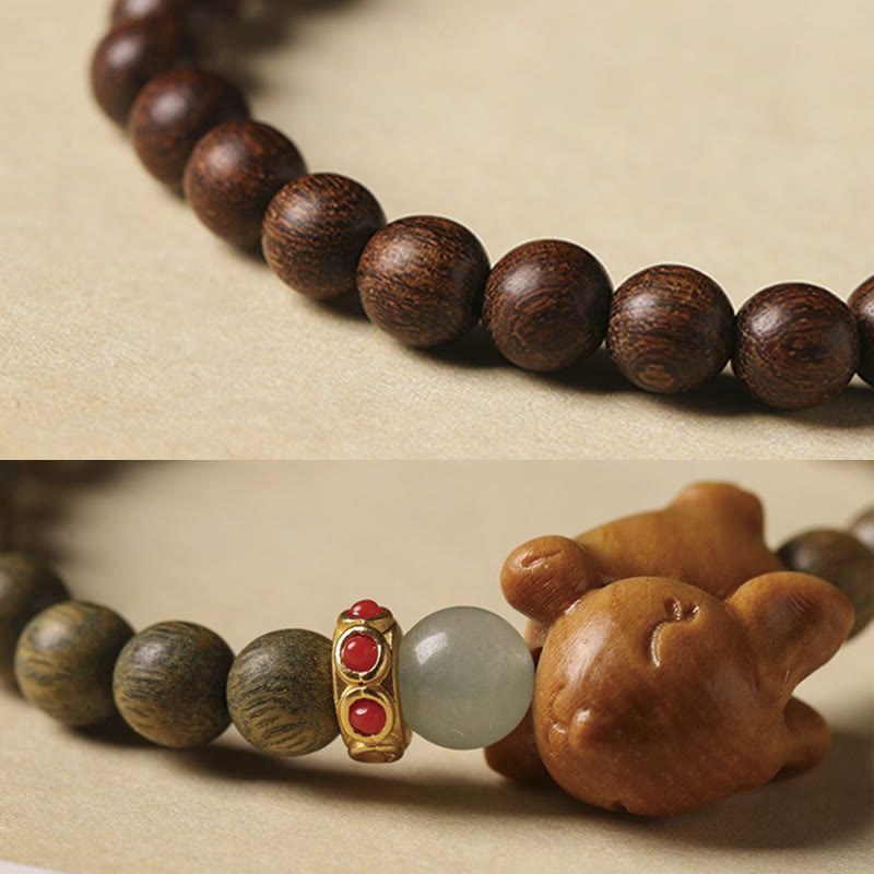 Handmade Sandalwood and Agate Beaded Bracelet with Rabbit Charm